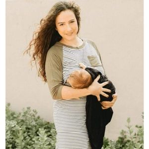 CUTE NURSING DRESS,VERY COMFORTABLE,SIZE S🥰